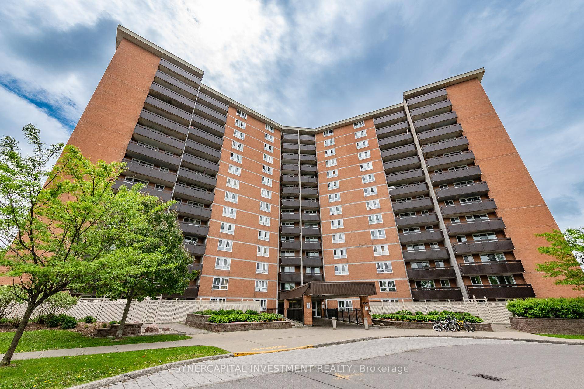 Spacious 2 bedroom unit offering a bright living and dining room, updated kitchen, great size bedrooms, large south facing balcony, and underground parking.