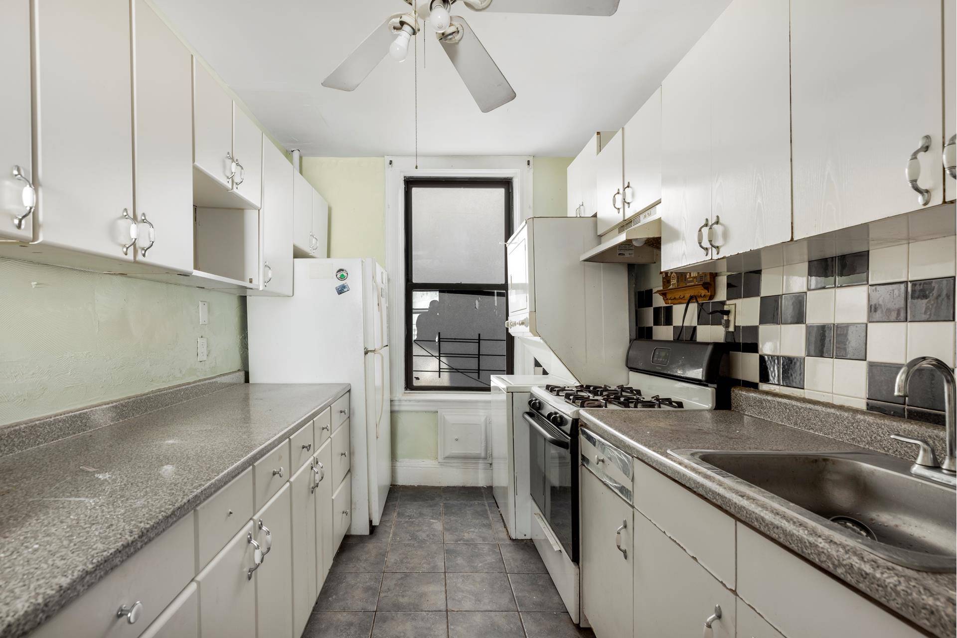 Investors, seize the moment with this incredible opportunity to own a 9 unit rent stabilized multi unit property in the thriving Brownsville neighborhood of Brooklyn !