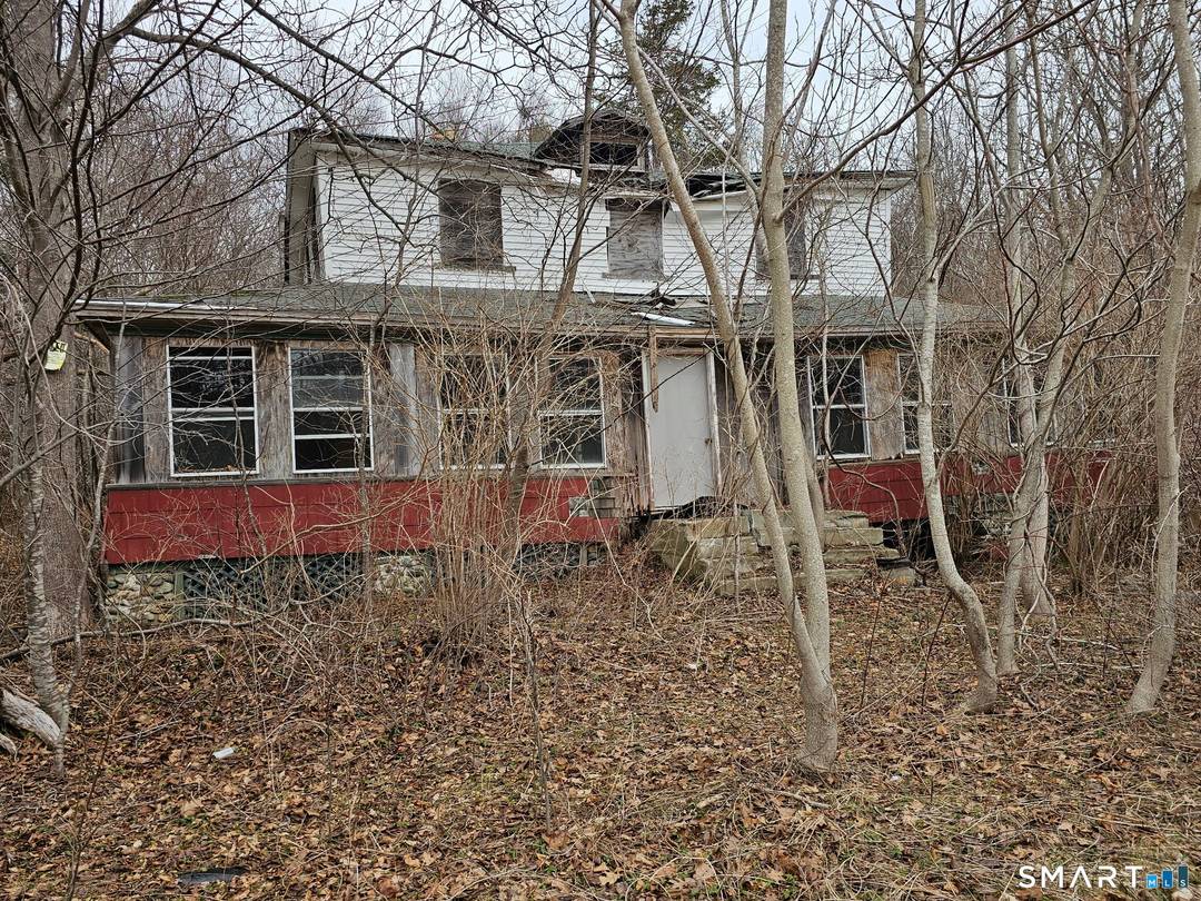 Prime 8. 31 acre development opportunity located just 4.