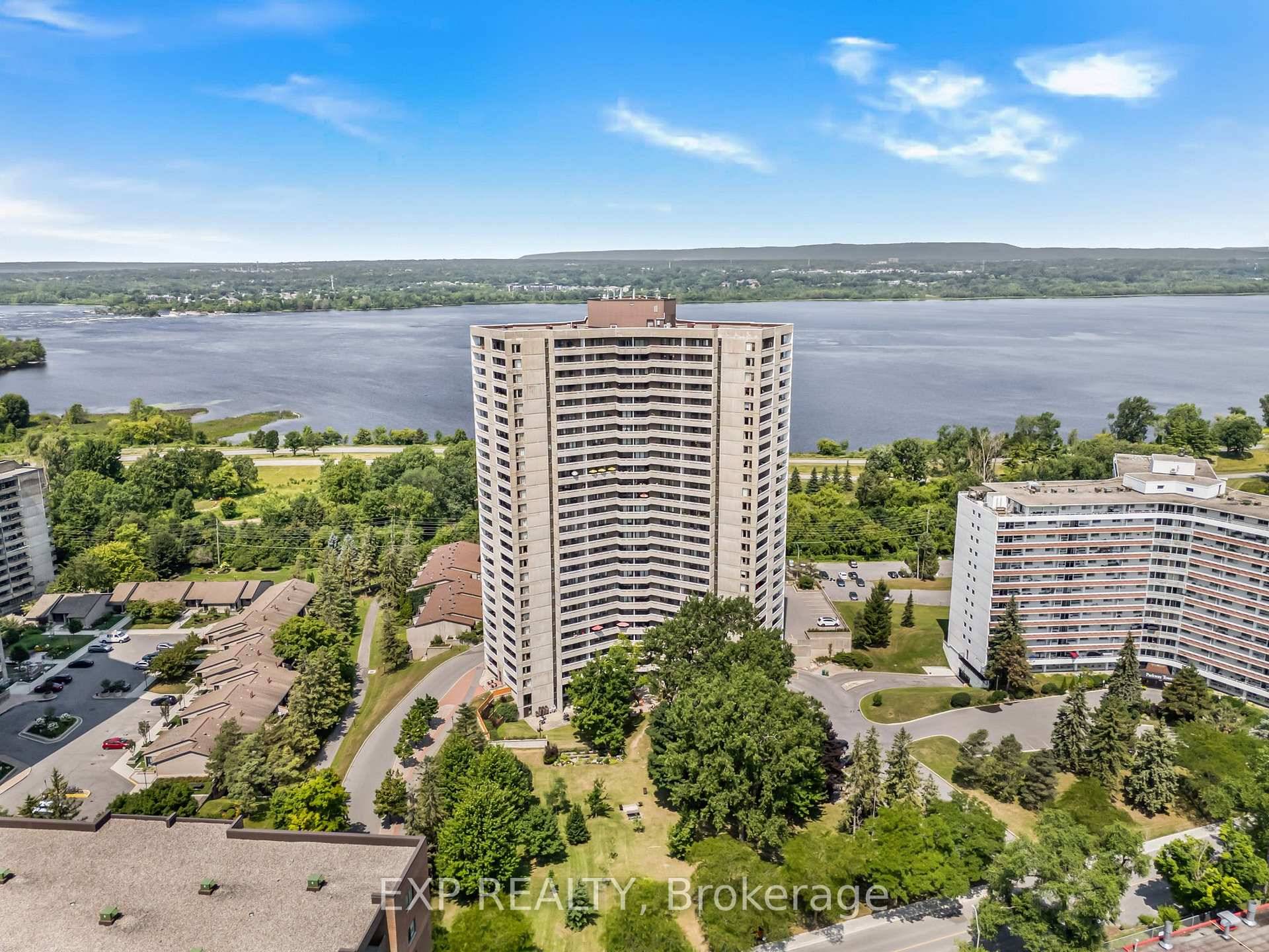 This 2 bedroom, 1 bathroom condo combines comfort, convenience, and community in one exceptional package.