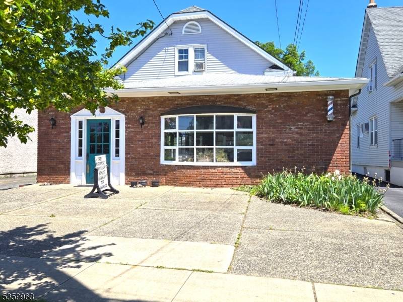 Great Income Producing Investment Property !