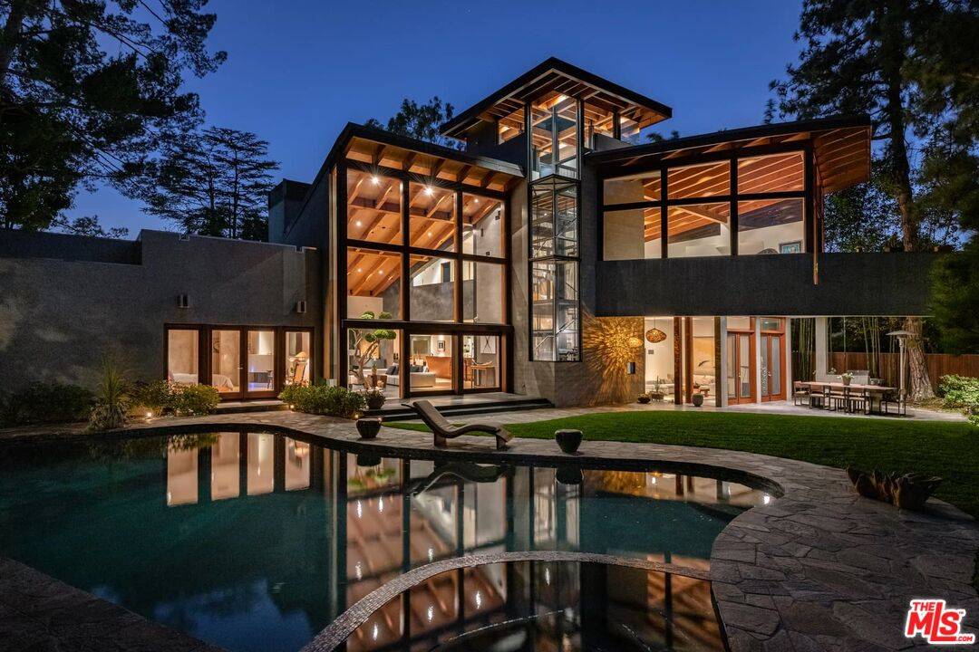 2238   STRADELLA RD Bel Air LA