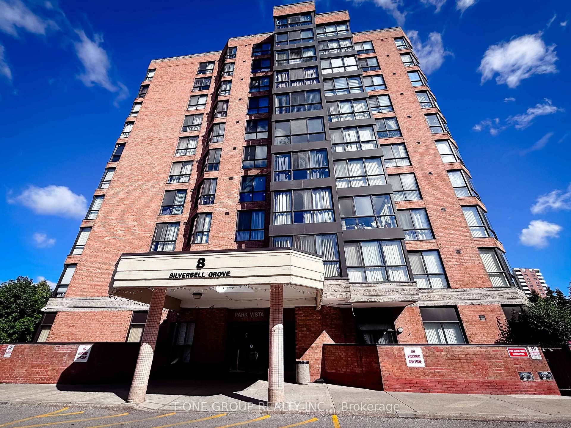 Beautiful Fully renovated 1090 Sq Ft 2 1 Bedroom Large Walk in master Closet, one parking Spot 1 Exclusive Locker Move in Ready !