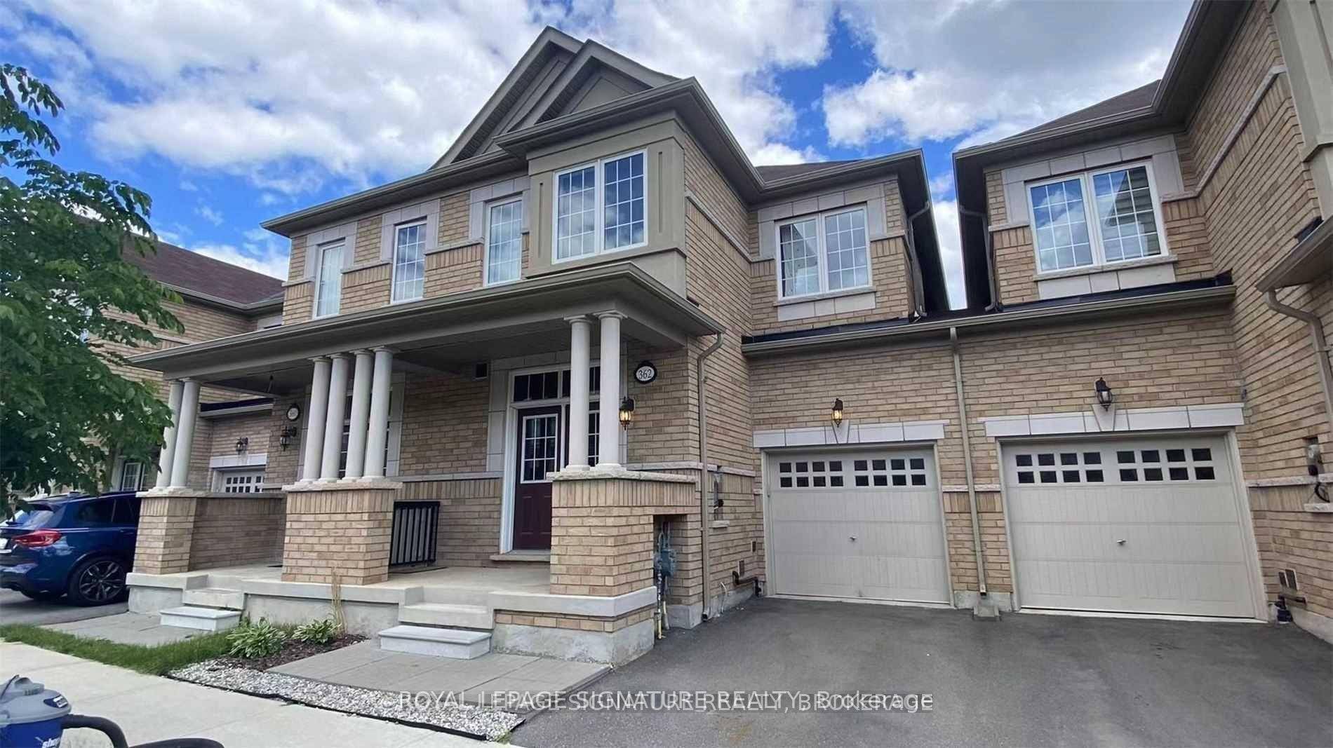 Beautiful Townhouse. Bright And Spacious 4 Bedrooms, Finished Basement !