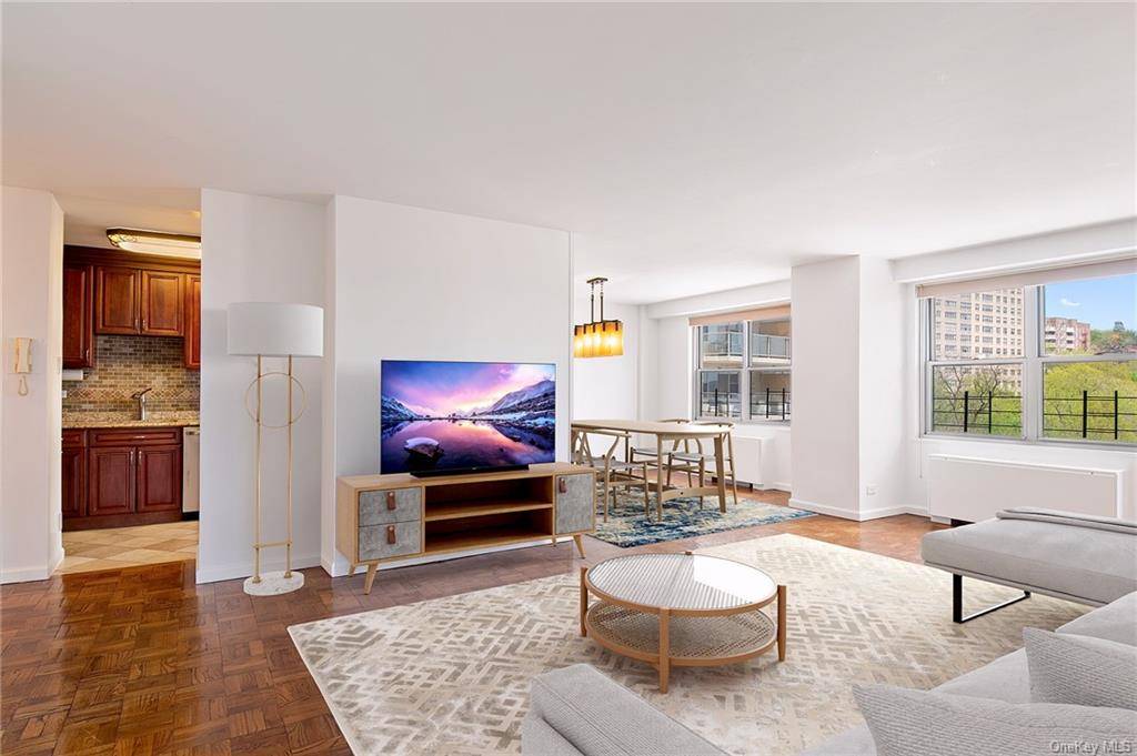 Welcome home to the Winston Churchill, a coveted full service luxury building nestled in the leafy enclave of Spuyten Duyvil.