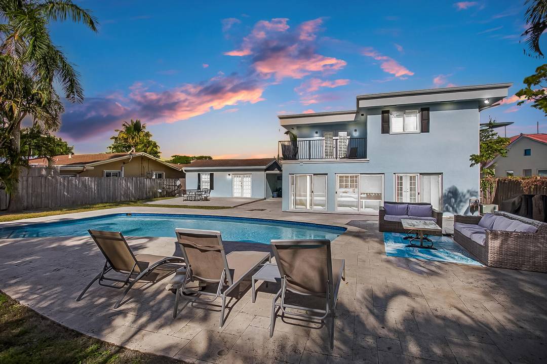 Tucked on an oversized double lot minutes from the beach, this 4 bed, 4 bath Oakland Park home offers exceptional lifestyle and cash flow potential.