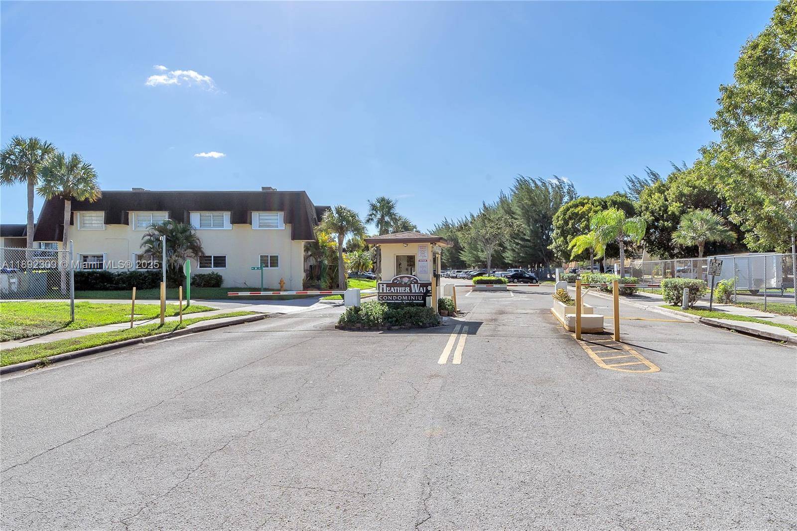 RARE OPPORTUNITY TO OWN A 2 2 FIRST FLOOR UNIT WITH OPEN PATIO IN THE FALLS NEIGHBORHOOD, BE WITHIN WALKING DISTANCE OF THE MALL, LIFETIME GYM, PUBLIX AND THE YMCA.