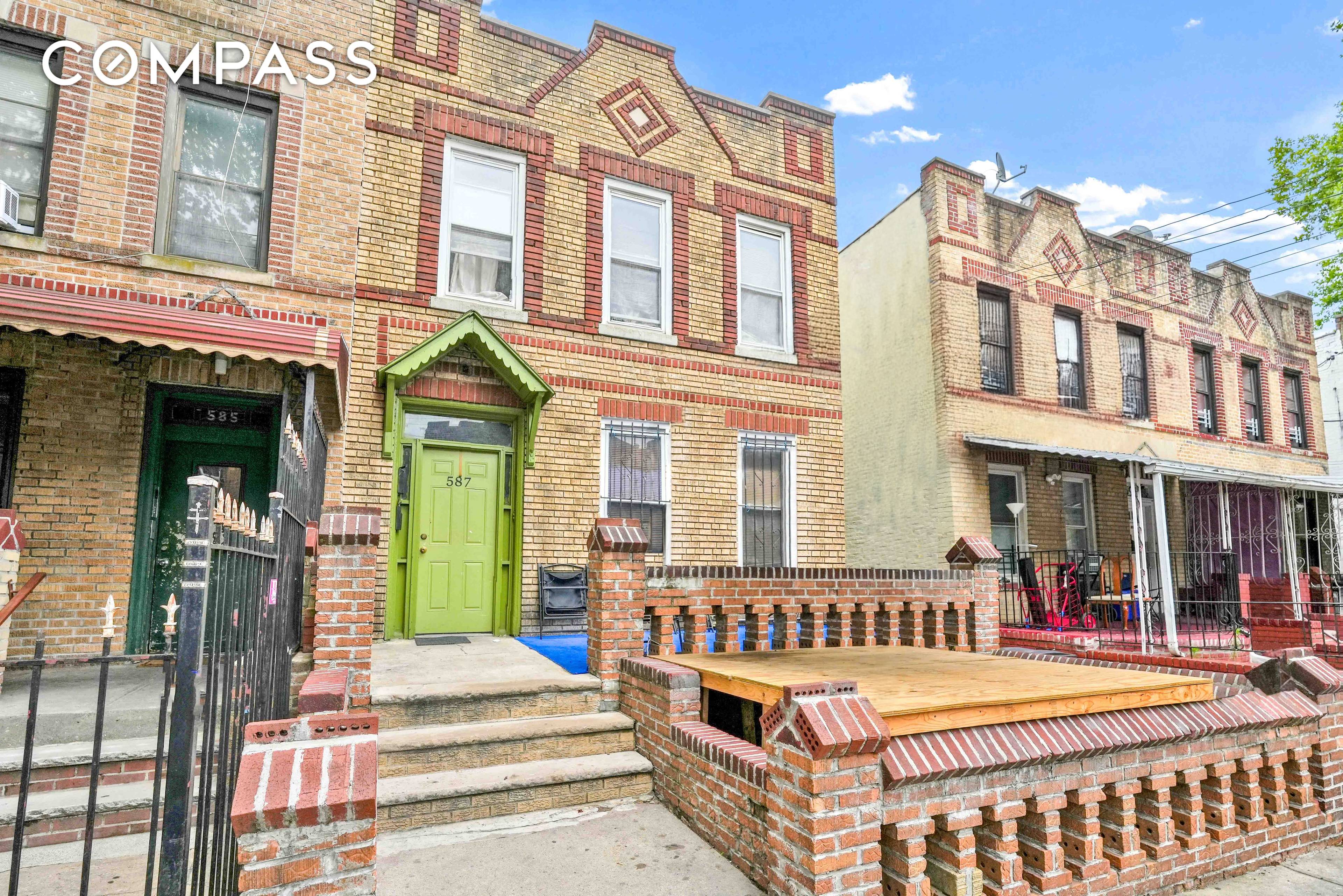 Welcome to 587 Osborn Street, located in the charming and burgeoning neighborhood of Brownsville, Brooklyn.