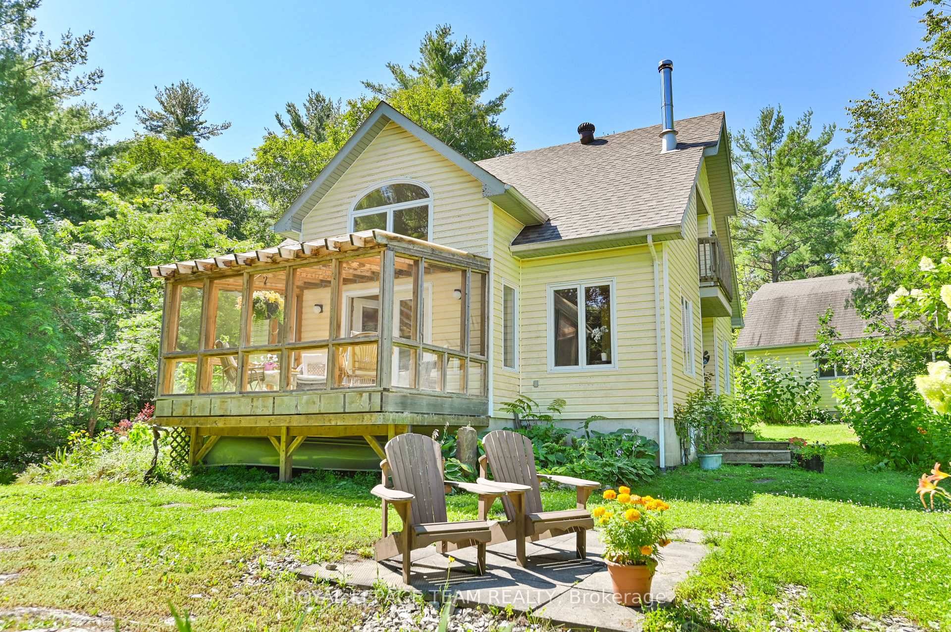WELCOME TO WATERFRONT ! This well maintained, all season 3 bedroom, 2 bathroom home is situated on the very beautiful Skootamatta River.