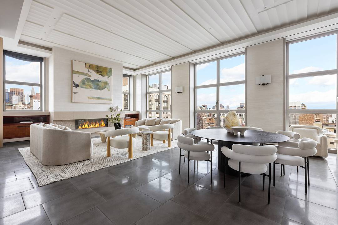 Penthouse 17 at 240 Park Avenue South is a sophisticated full floor residence offering panoramic views, exceptional craftsmanship, and an impeccably balanced layout.