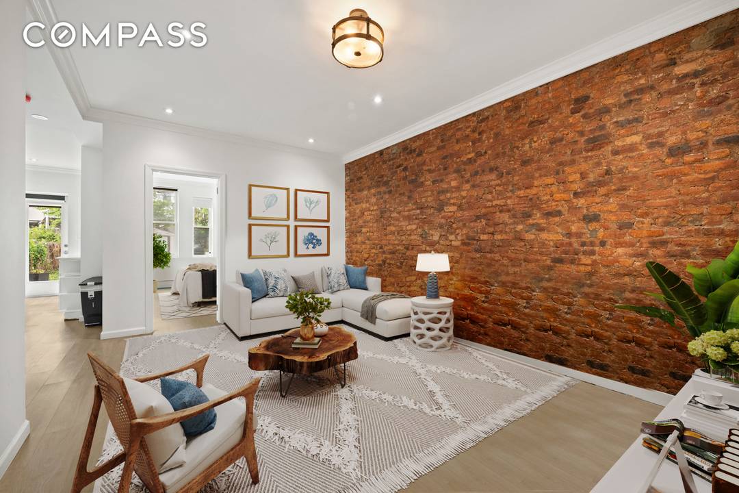 Welcome to 629 45th Street !