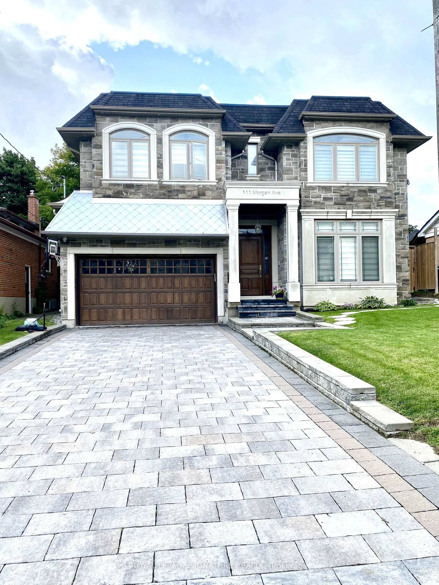 High demand location in Thornhill neighborhood Yonge amp ; Steeles !