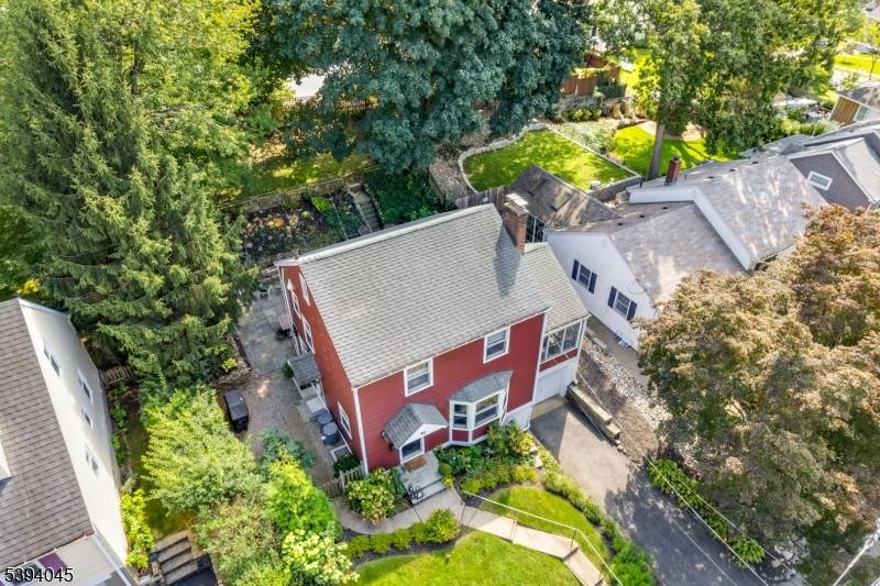 Pets Considered ! Welcome home to this charming 3 bedroom, 1.