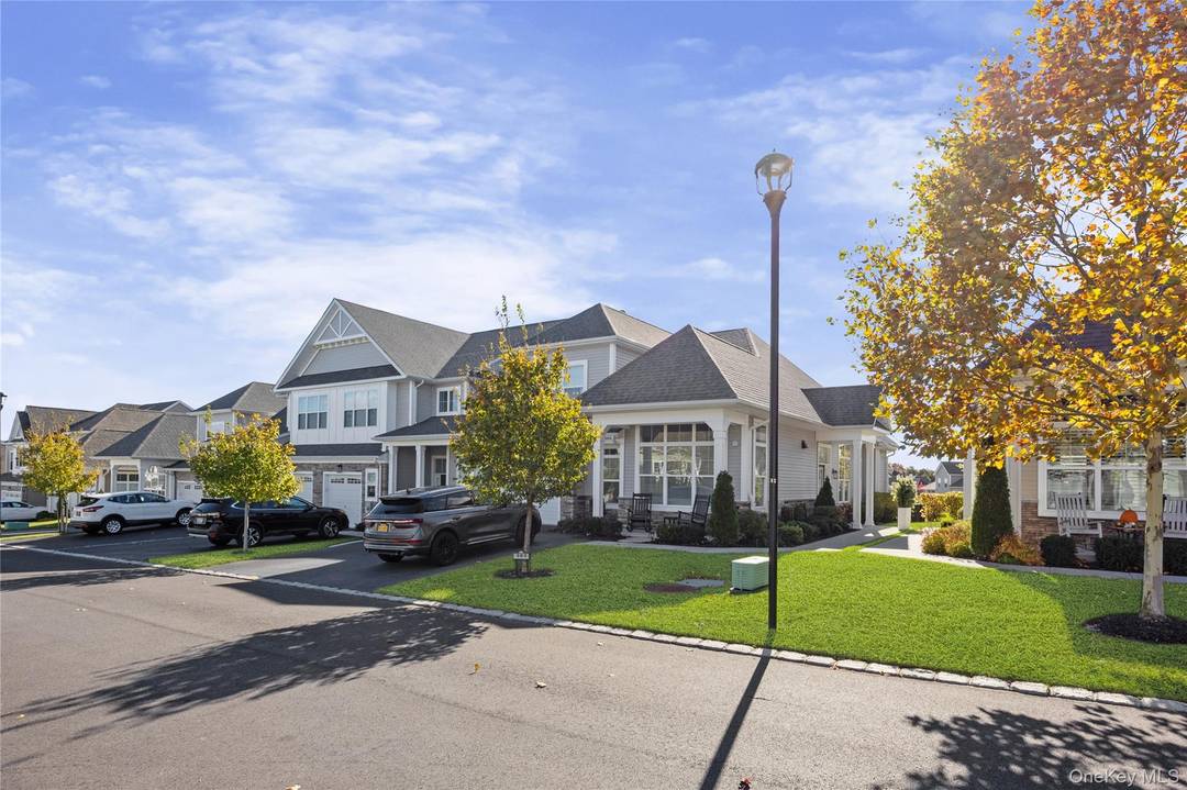 Largest model Elgin in Country Pointe Meadows with designer upgrades throughout.