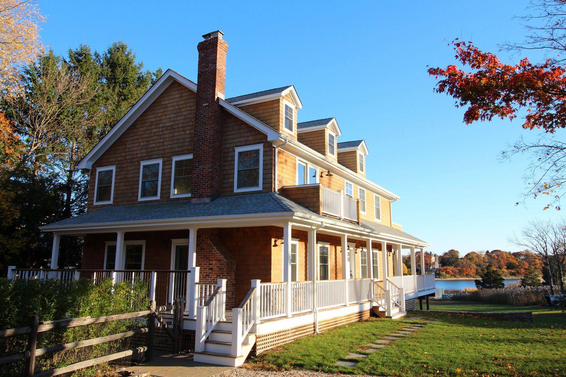 Shelter Island Waterfront - 4 Bedroom With Pool