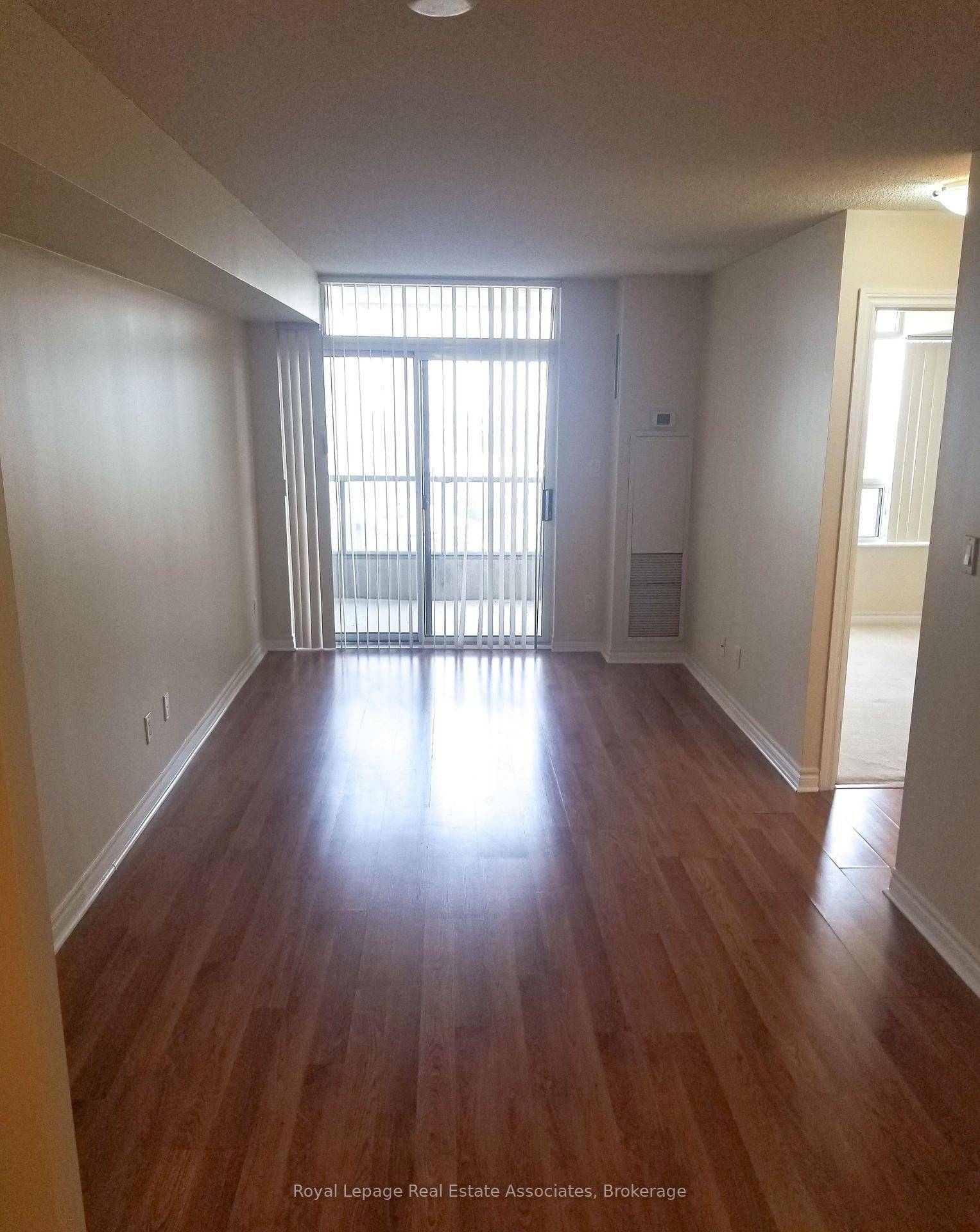 Welcome to Ovation at City Centre, a highly sought after Tridel community in the heart of Mississauga.