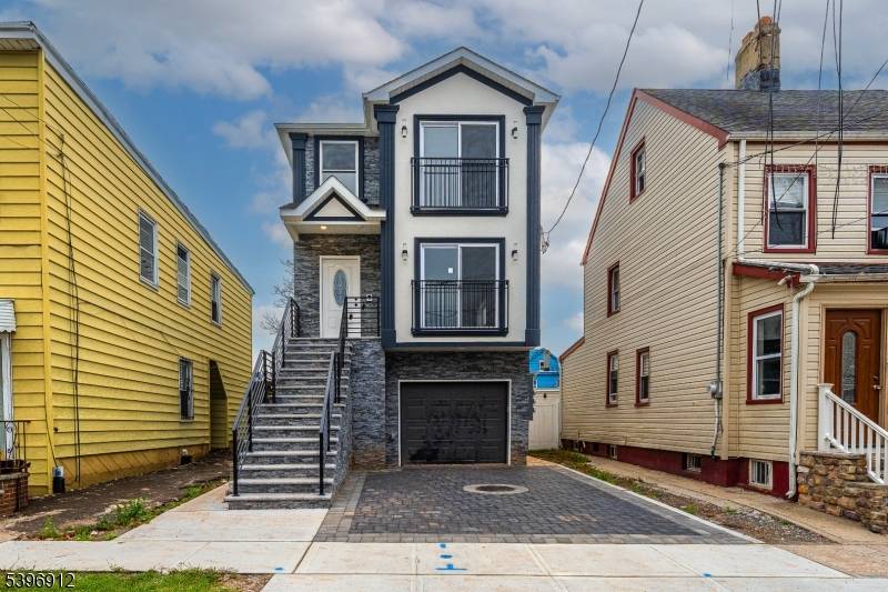 Brand New Construction Move In Ready Multi Family Home !