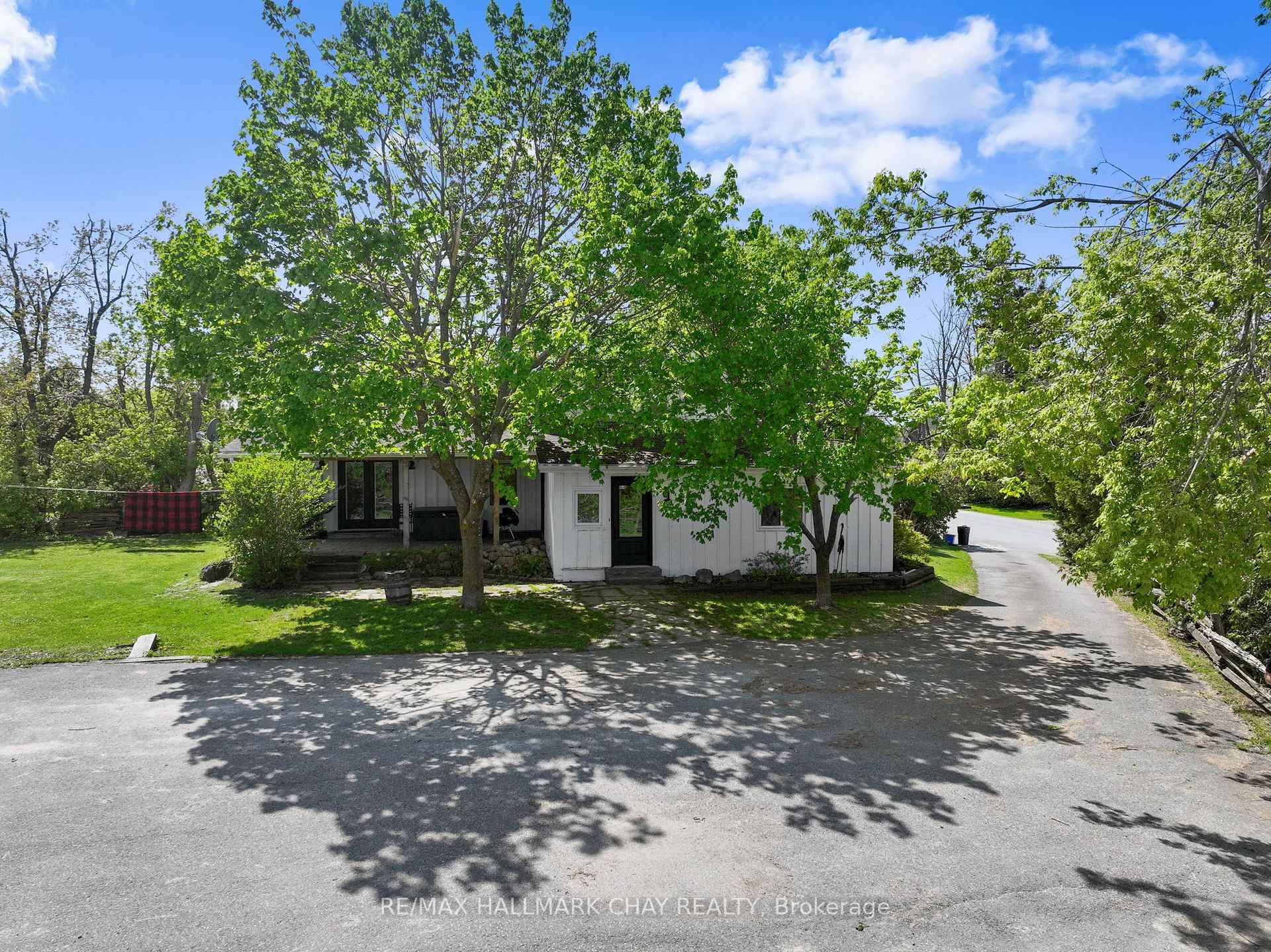 Nestled in the charming community of Hornings Mills, this beautifully updated home is set on a picturesque 1 acre lot with sweeping countryside views.
