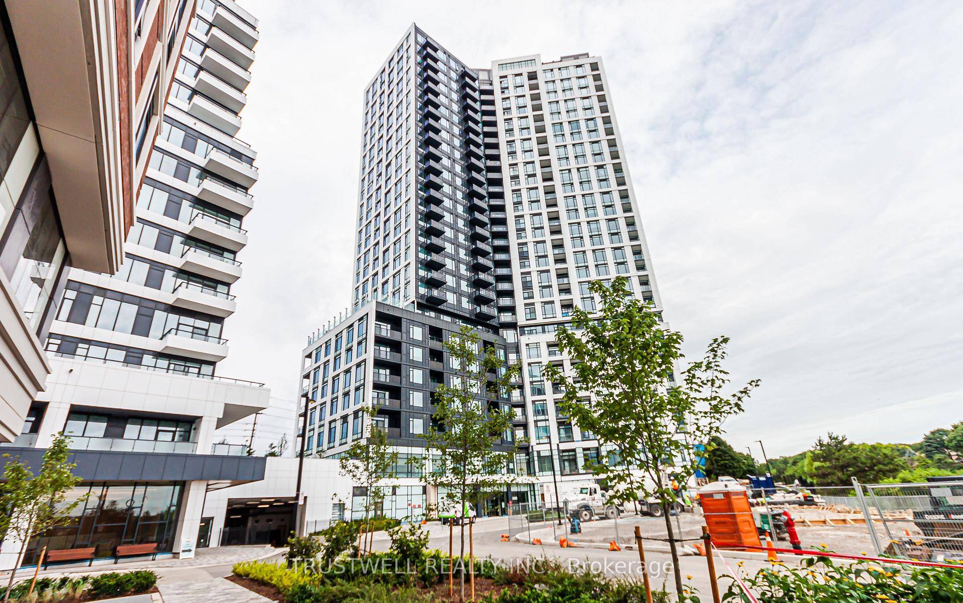 Brand New Kindred Condos by Daniels 2 Bedroom with Parking in Prime Erin Mills !