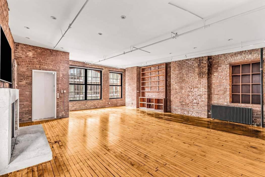 No Board Approval Easy Application Process This full floor private loft refuge offers it all !