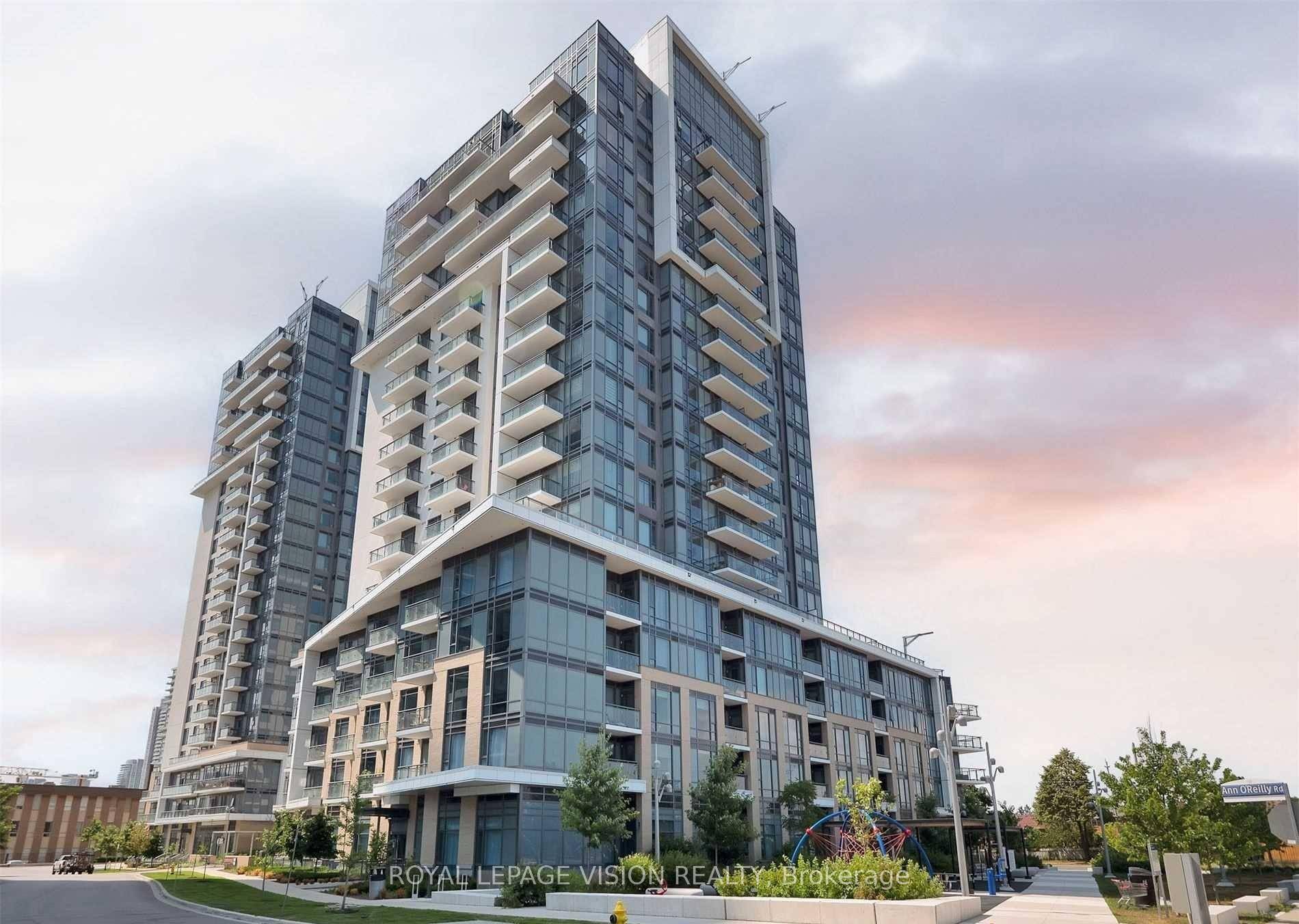 Unobstructed City View ! No Neighbouring Building In Front For Natural Light.