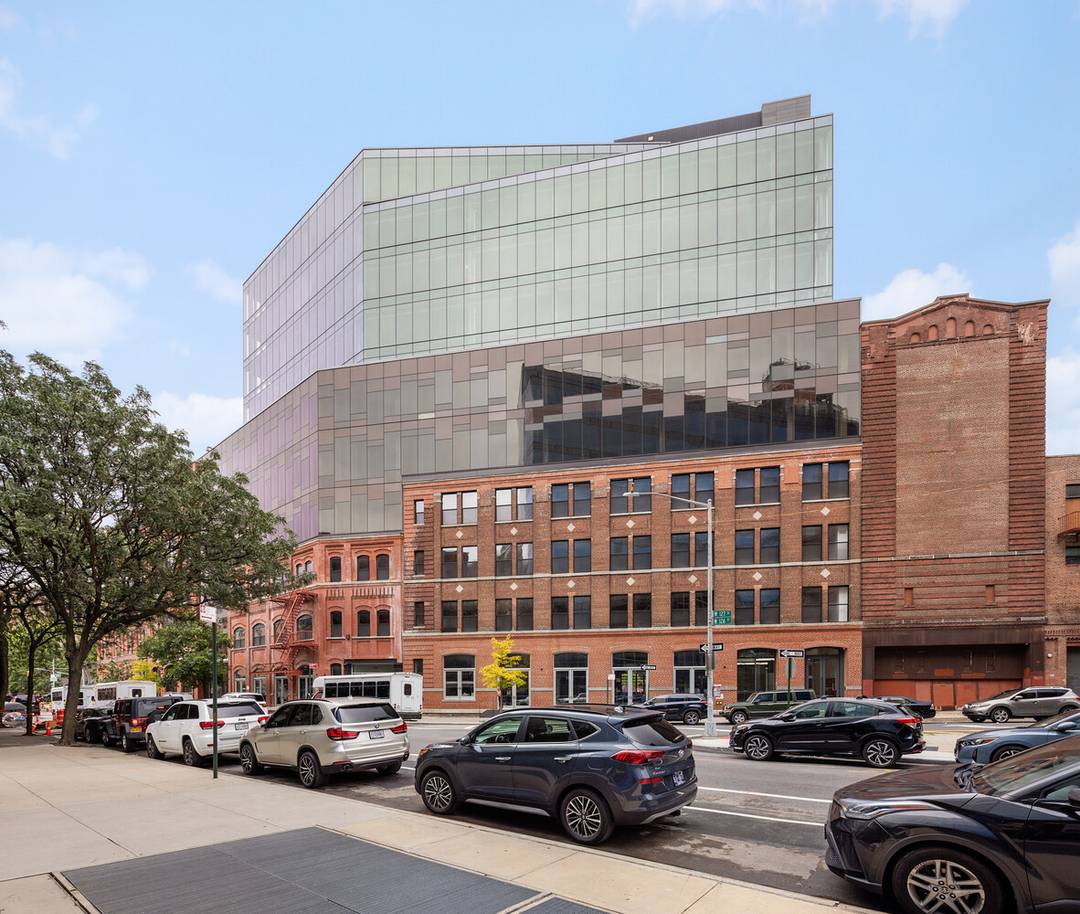 UNCOVER THE MALT HOUSE SANCTUARY A LOWER LEVEL MASTERPIECE This is a rare discovery a lower level space in the heart of the Factory District that defies convention.