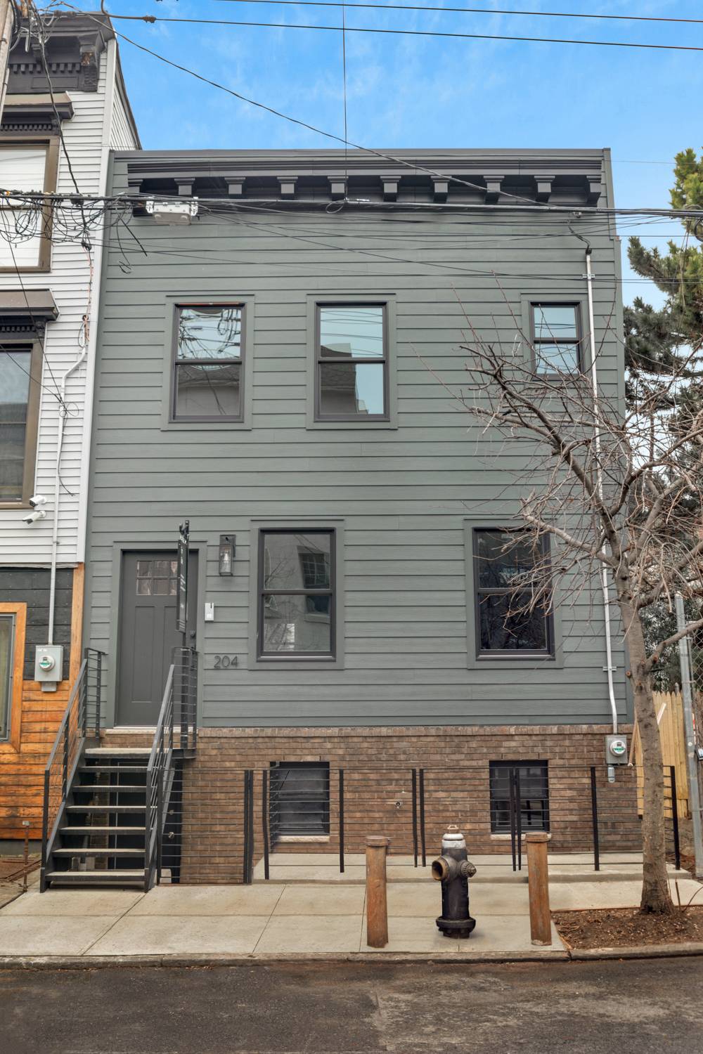 RED HOOK TOWNHOUSE Available Introducing 204 Richards Street Contemporary Farmhouse Style Townhouse.