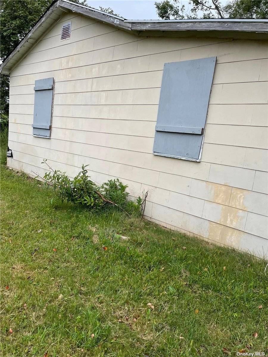 To all the investors, No Guarantees Or Warrantees On Anything Major Project For Builder Or Contractors Cash Only, as it is, Down to Studs, flood insurance is required, House need ...