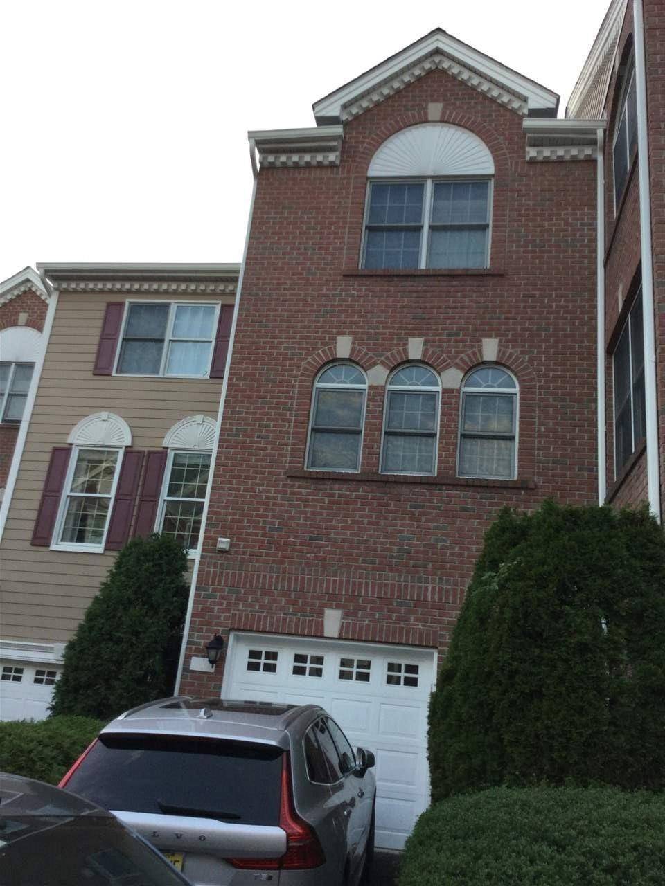412 NEWBURGH CT New Jersey