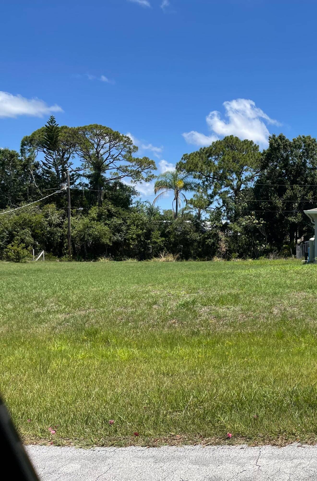CLEARED LOT READY FOR YOUR DREAM HOME.