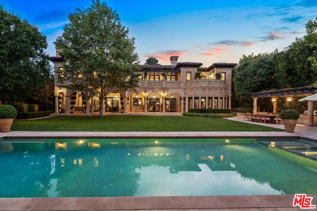 804  N Elm Dr 7BR Beverly Hills Post Office | B.H.P.O. La