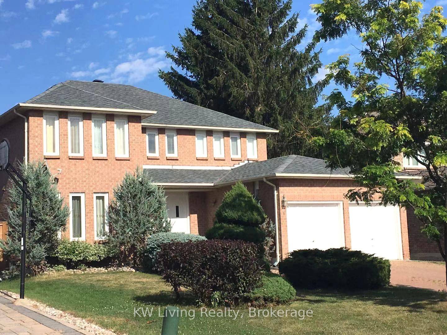 Welcome to Prestigious Markham Unionville 4 Bedroom 2 Garage 3, 000 SqFt Detached Home.