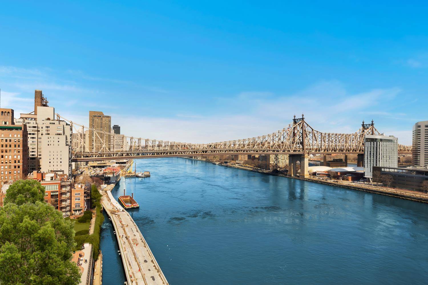 SIMPLY STUNNING EAST RIVER VIEWS WITH THREE ROOMS DIRECTLY ON THE RIVER !