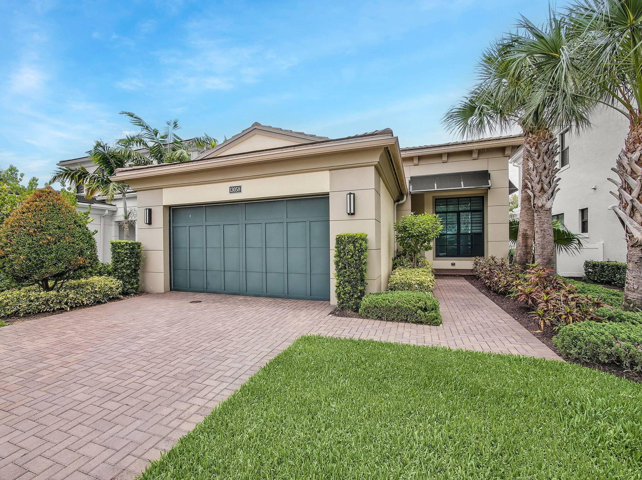 ENJOY LIVING IN ONE OF THE NEWEST COMMUNITIES OF PALM BEACH GARDENS, ARTISTRY.