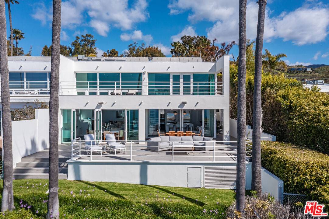 27420   Pacific Coast Hwy 4BR Malibu La