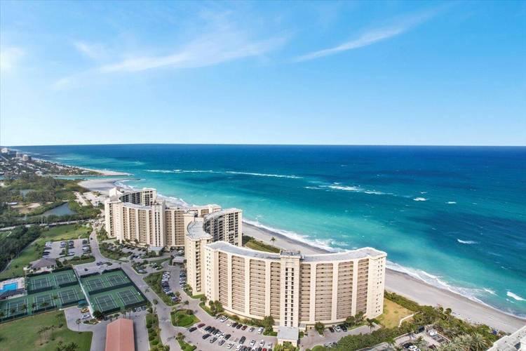 Seasonal Oceanfront Luxury at Jupiter Beach Embrace the ultimate coastal lifestyle in this beautifully appointed 2 bedroom, 2 bath beachfront condo, perfectly situated in the highly sought after Ocean Trail ...