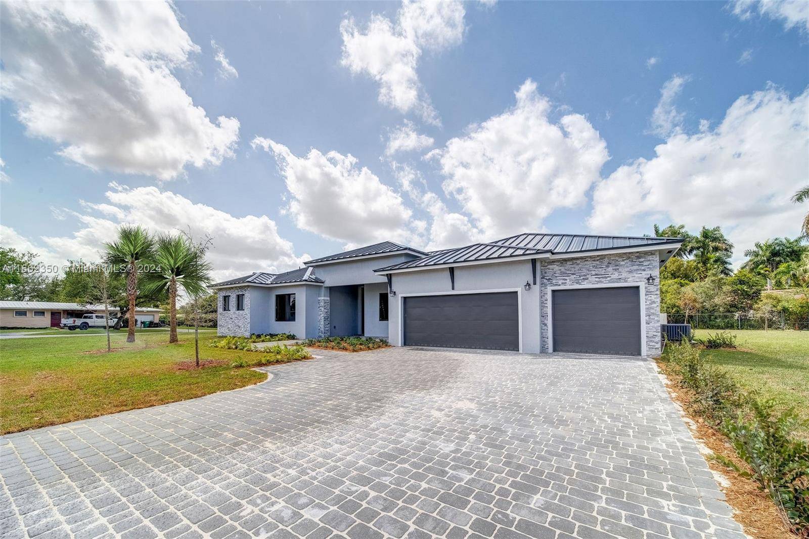 Coming Soon A Stunning Pre Construction Home !
