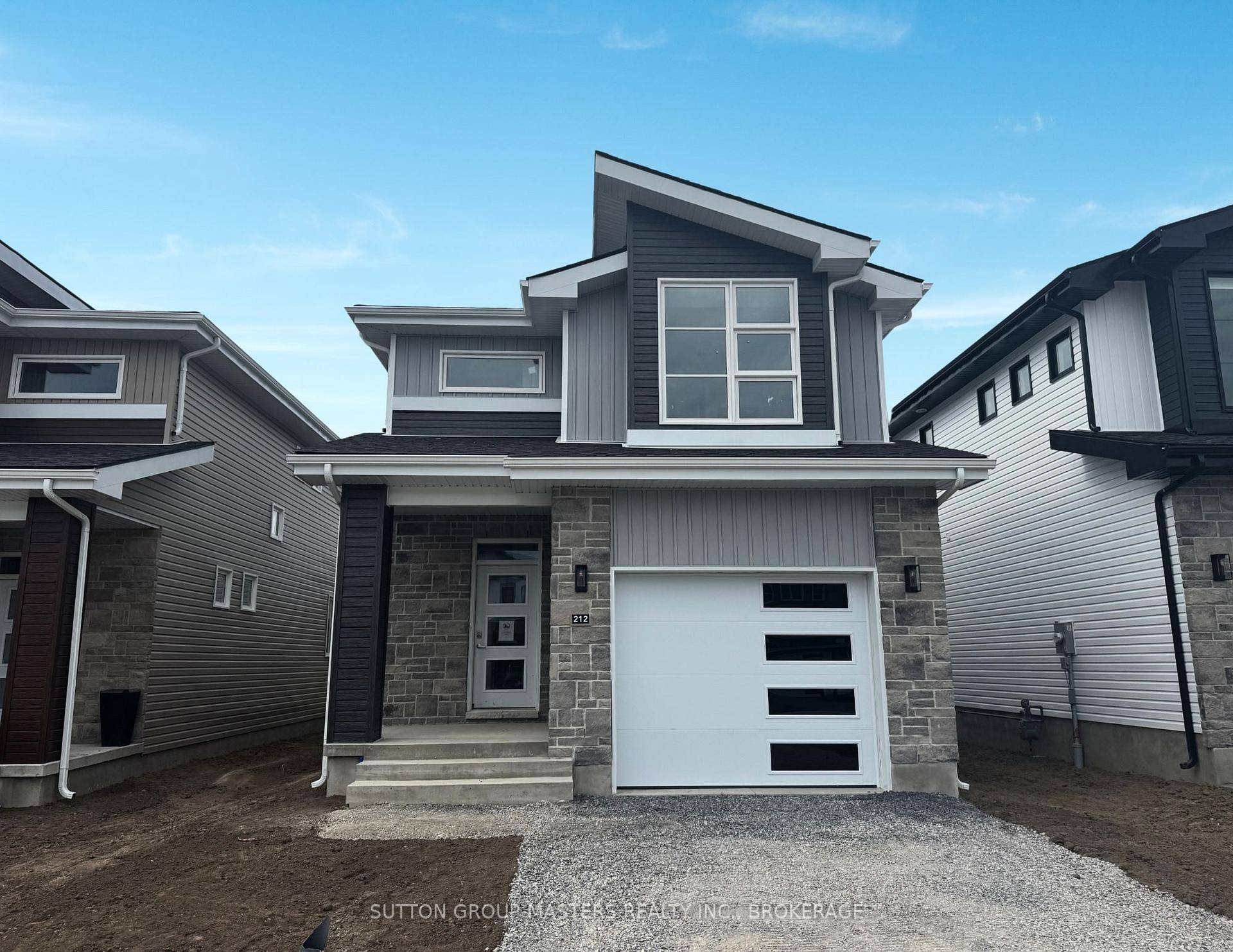 Welcome to 212 Superior Drive in Amherstview, Ontario !