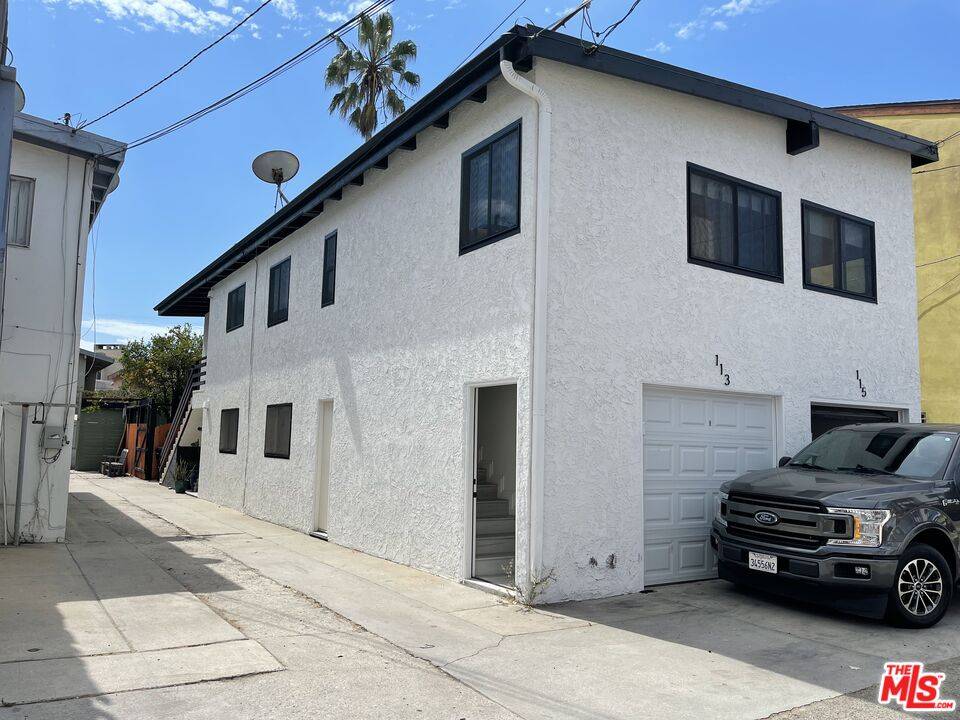 113   Sunridge St Playa Del Rey LA