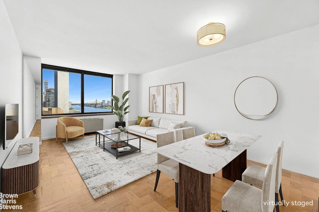 Welcome to the most coveted one bedroom line at The Horizon.