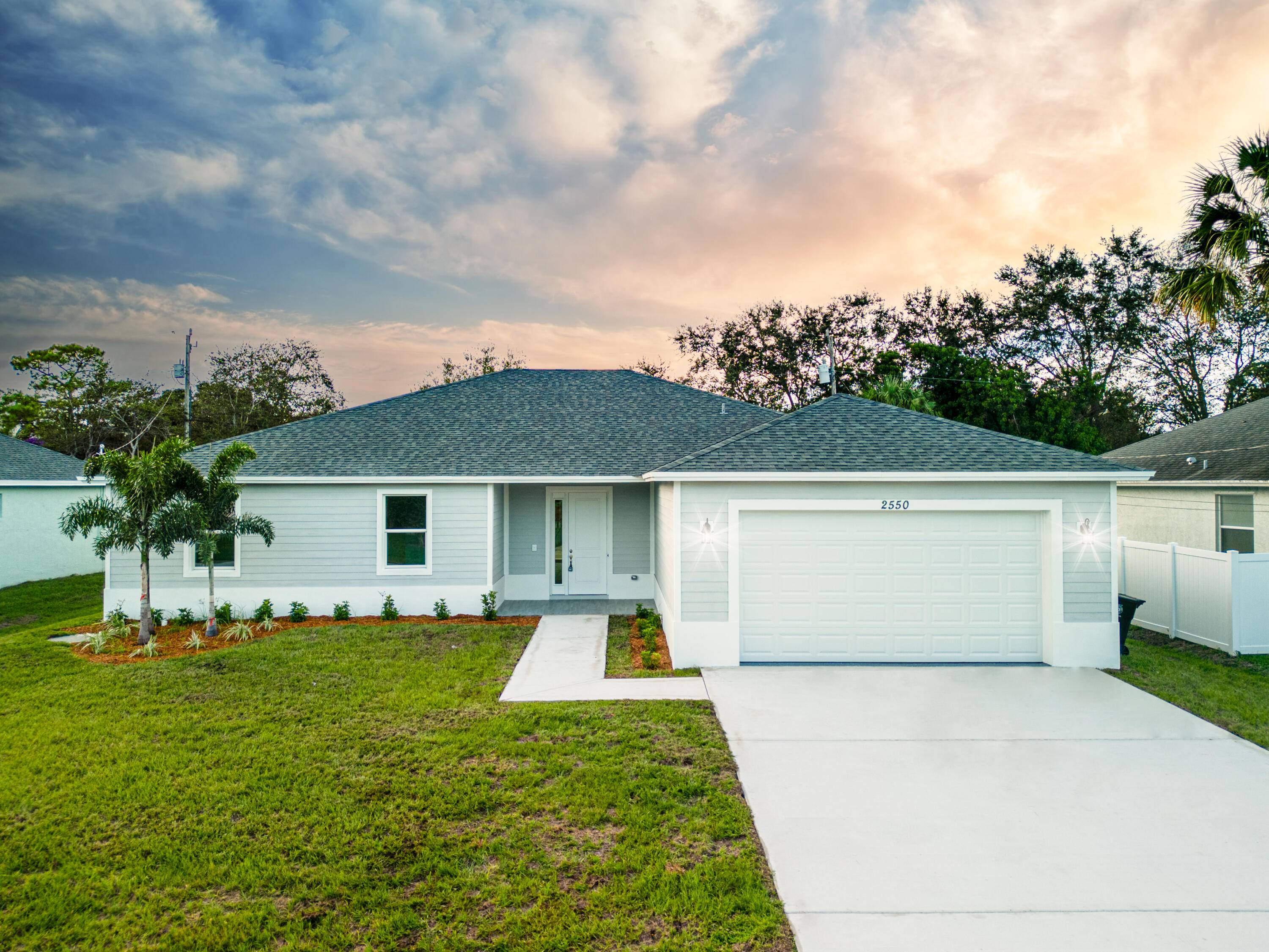 Elegant Pre Construction Bela Model !
