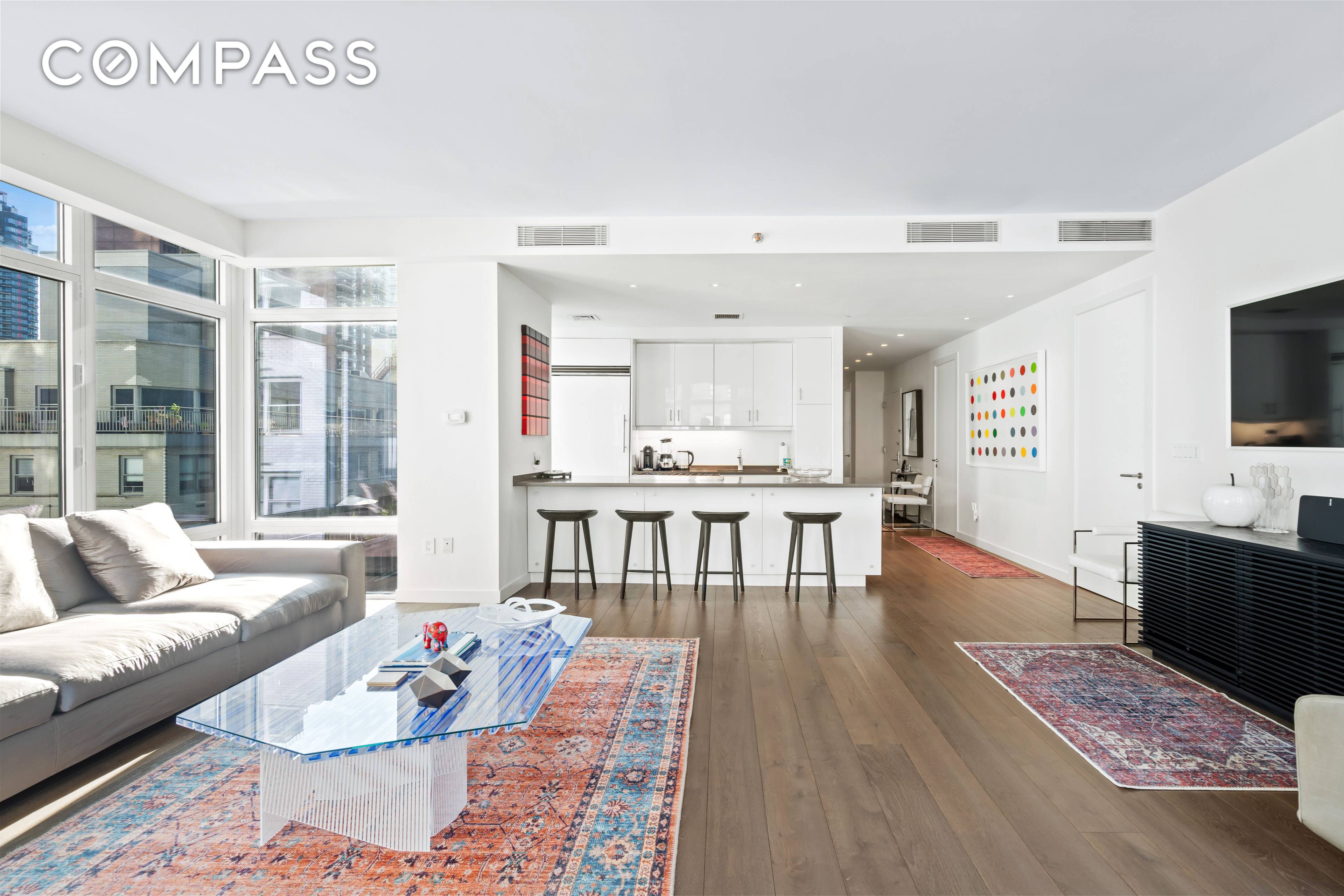 Welcome to a life of luxury at 207 E 57th St, Manhattan, New York !