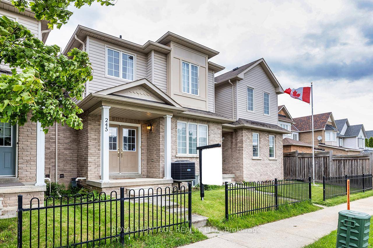 Welcome to this beautifully maintained freehold townhome offering the perfect blend of space, style, and comfort.