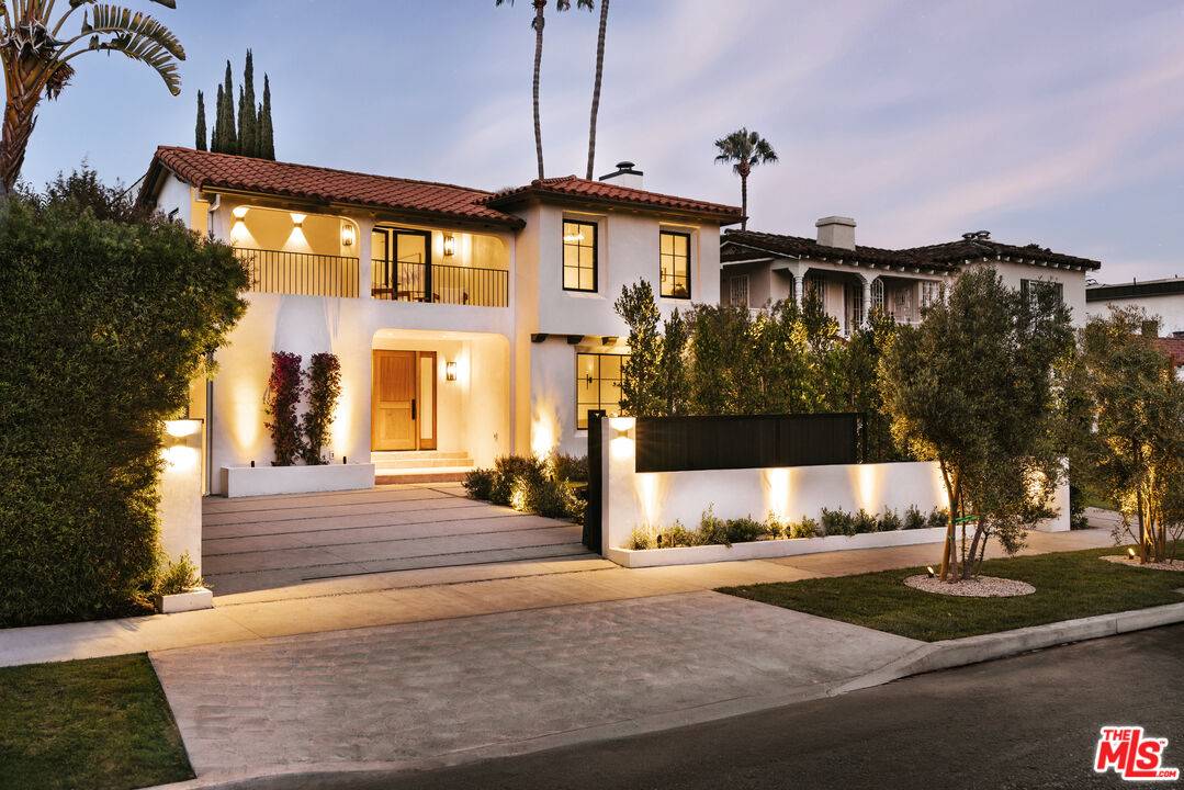 446 N Croft Ave 6BR Beverly Grove La