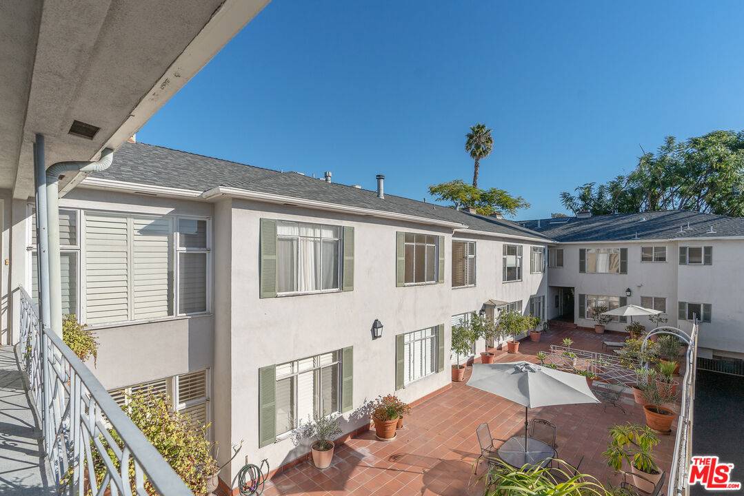 1275  N Harper Ave 2BR Hollywood Hills East La