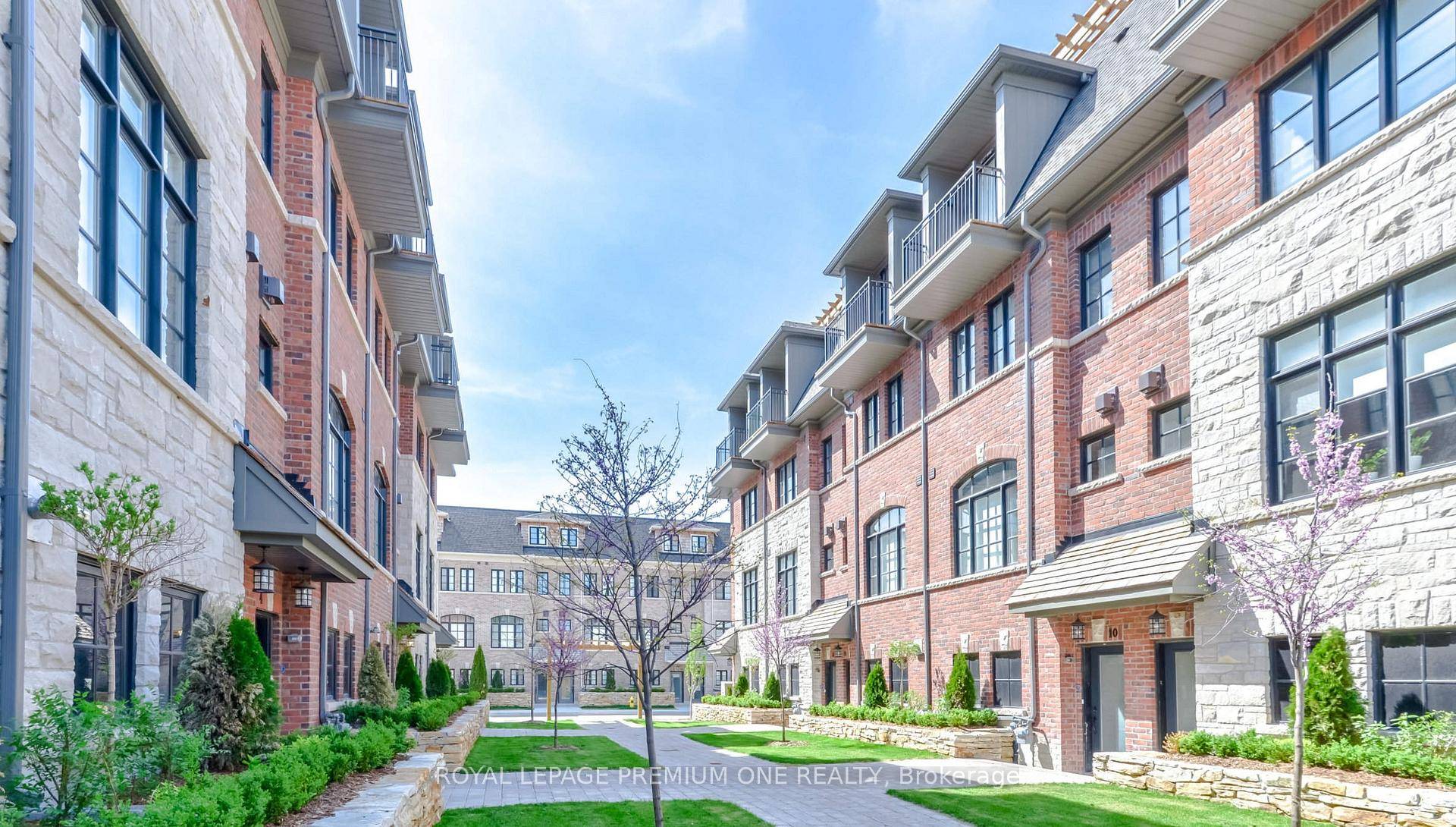 Now Leasing The Ossington Luxury Townhomes in Toronto's New Cultural Corridor Located at Ossington and Dupont.