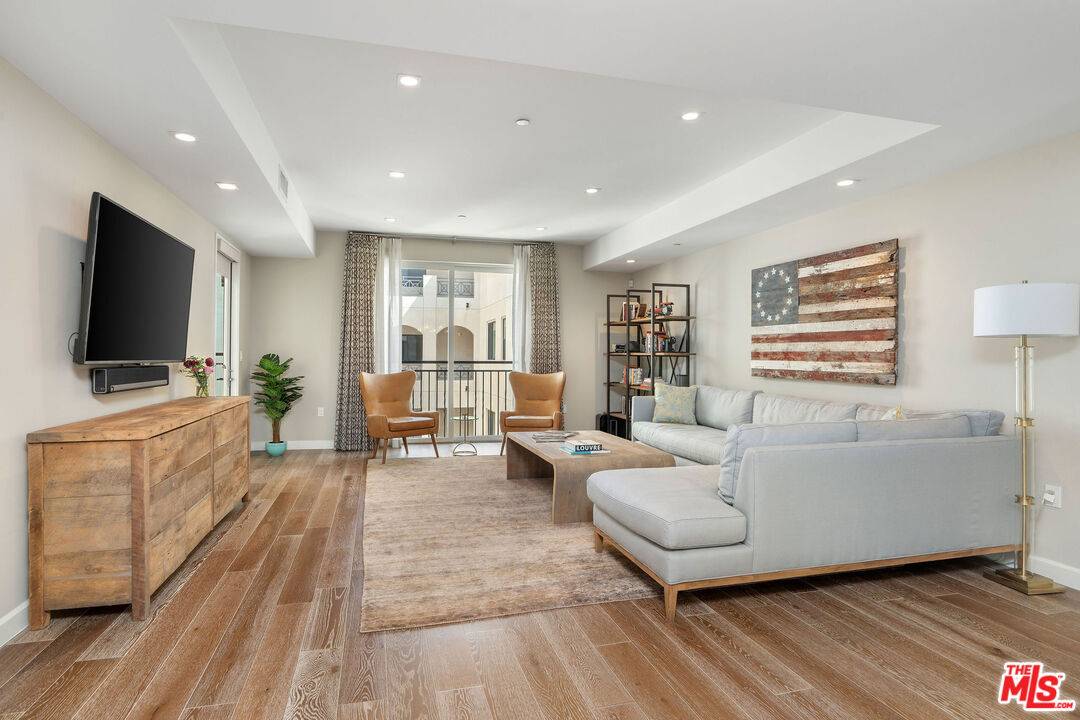 441  S Barrington Ave 2BR Brentwood La