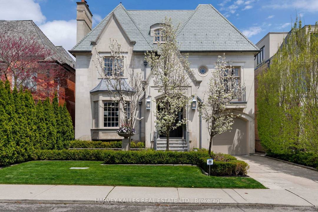 Situated on one of Forest Hill's most prestigious amp ; sought after streets, this extraordinary custom built estate exemplifies luxury living at its finest.