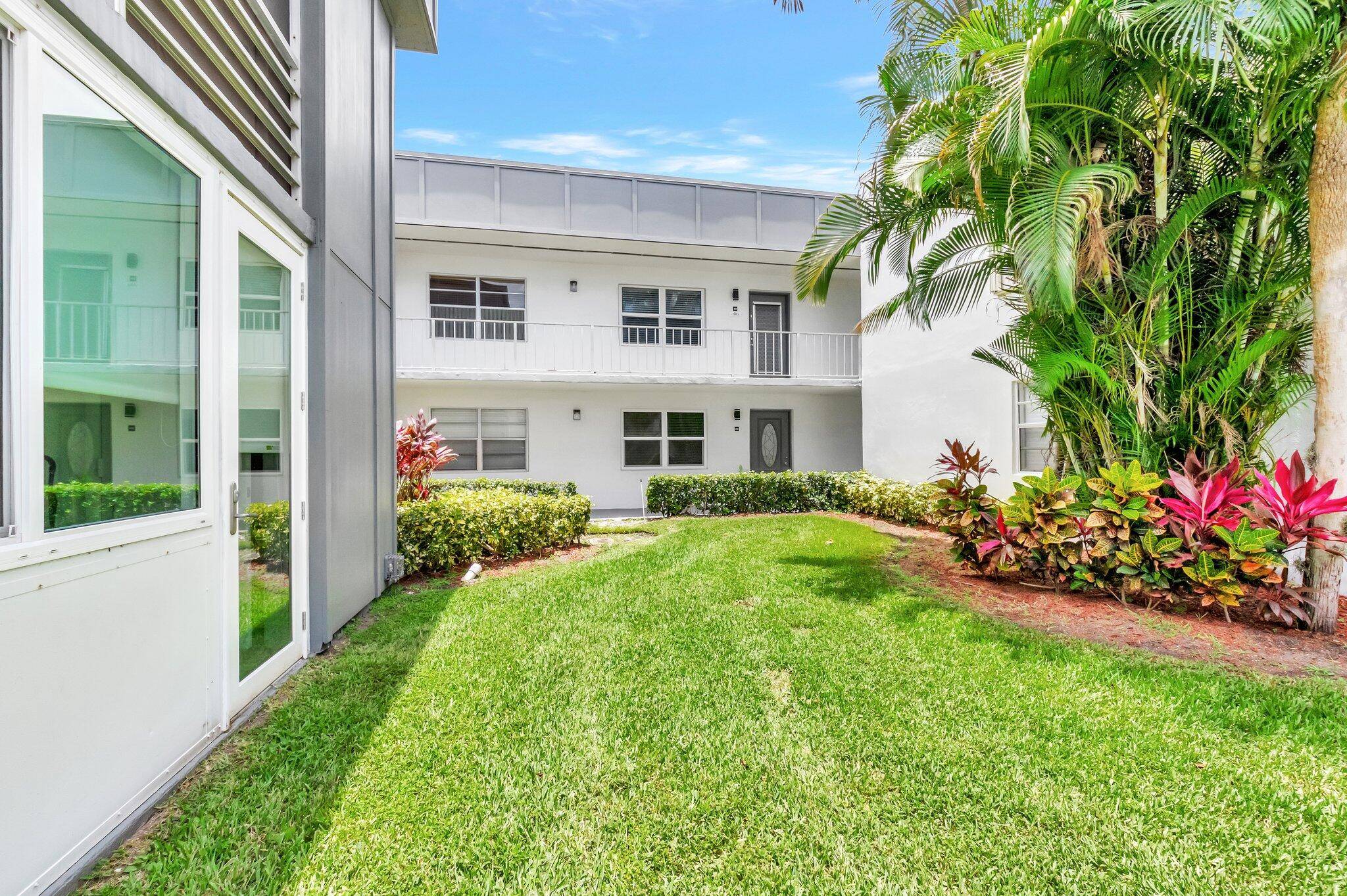 Wonderful Spacious 2 2 Condo in the 55 Community of Kings Point.