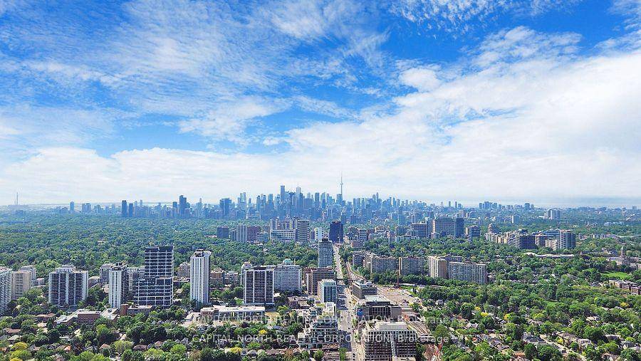 Rare Corner 1 Bedroom With Unobstructed Views Of South Lake And Downtown Core And West.